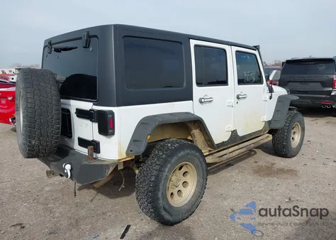 2014 Jeep Wrangler Unlimited Sport z USA, uszkodzony, nr VIN 1C4BJWDG7EL210262